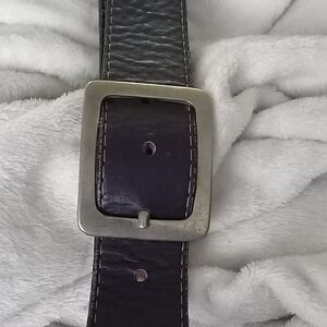 Womans purple Leather Belt with Brushed Silver Buckle